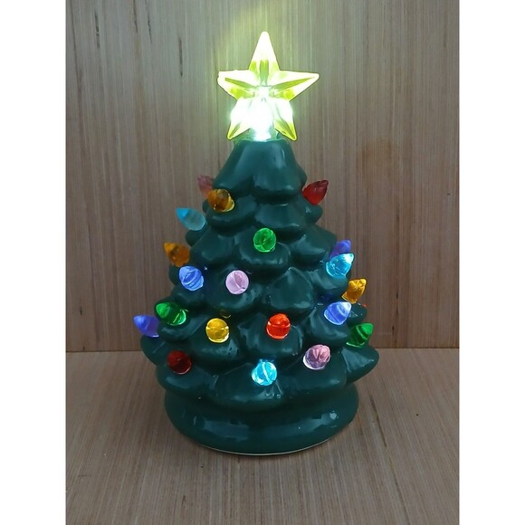 Mini Ceramic Christmas Tree with Lights & Star - small flaw - battery operated - Picture 2 of 14